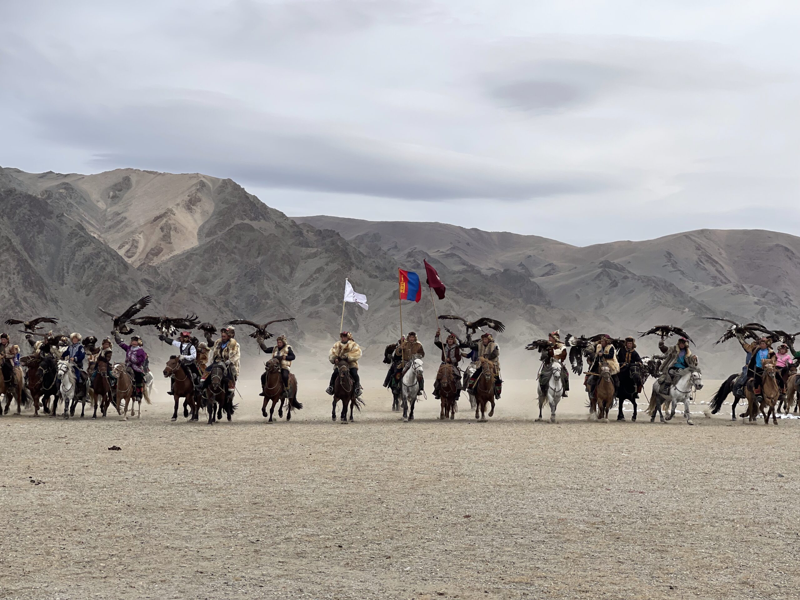 Adler Fest und Khangai-Altai Gebirge /16 Tage/